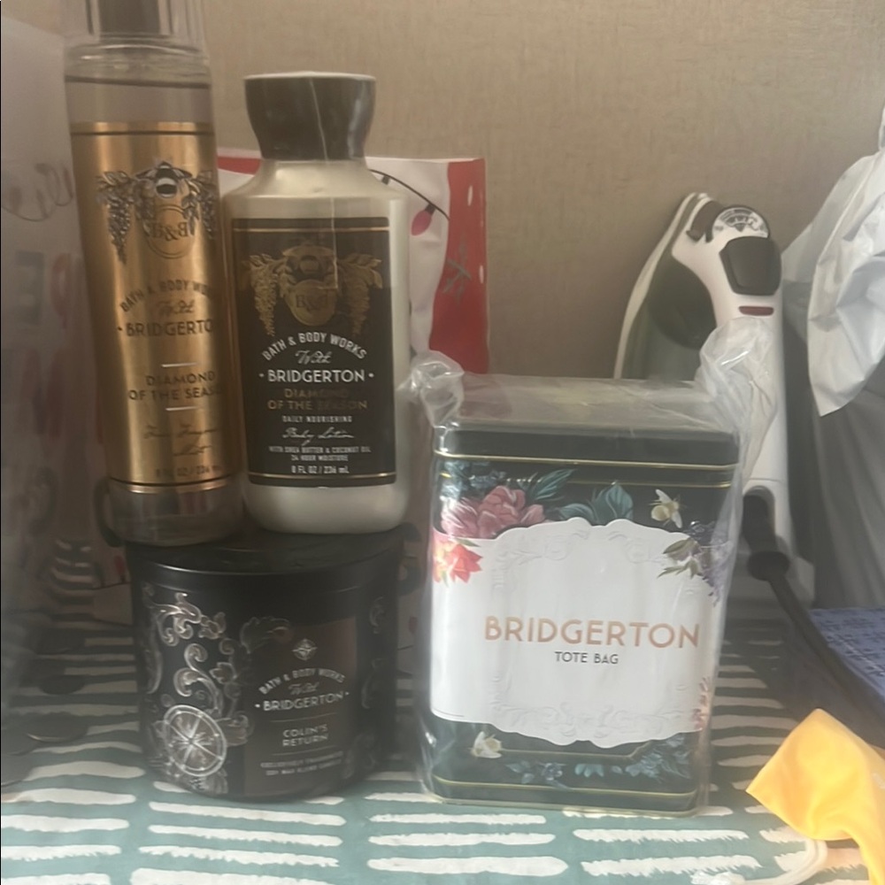 Bridgerton Bath and Body Set